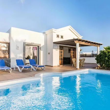 Tania - Independiente Con Piscina Privada * Playa Blanca (Lanzarote)