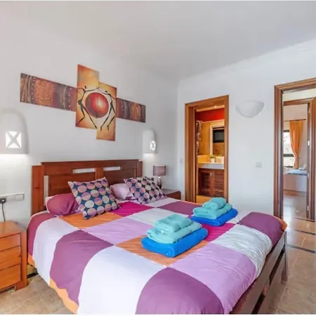 Tania - Independiente Con Piscina Privada * Playa Blanca (Lanzarote)