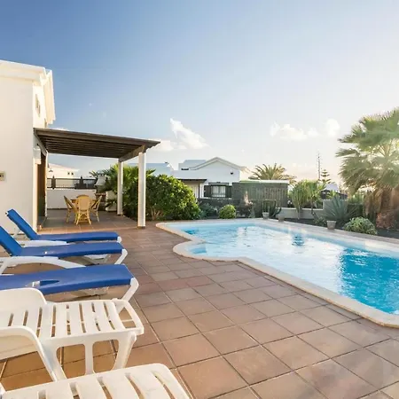 فيلة Tania - Independiente Con Piscina Privada